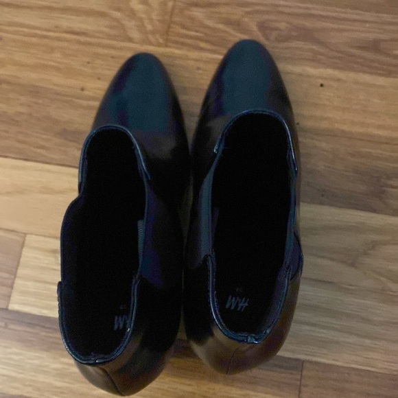 H&M Women’s Black Leather Heeled Booties Size 38 - Picture 5 of 8
